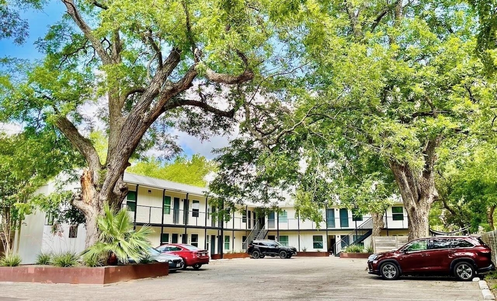 4504 Speedway Ave - Photo 1