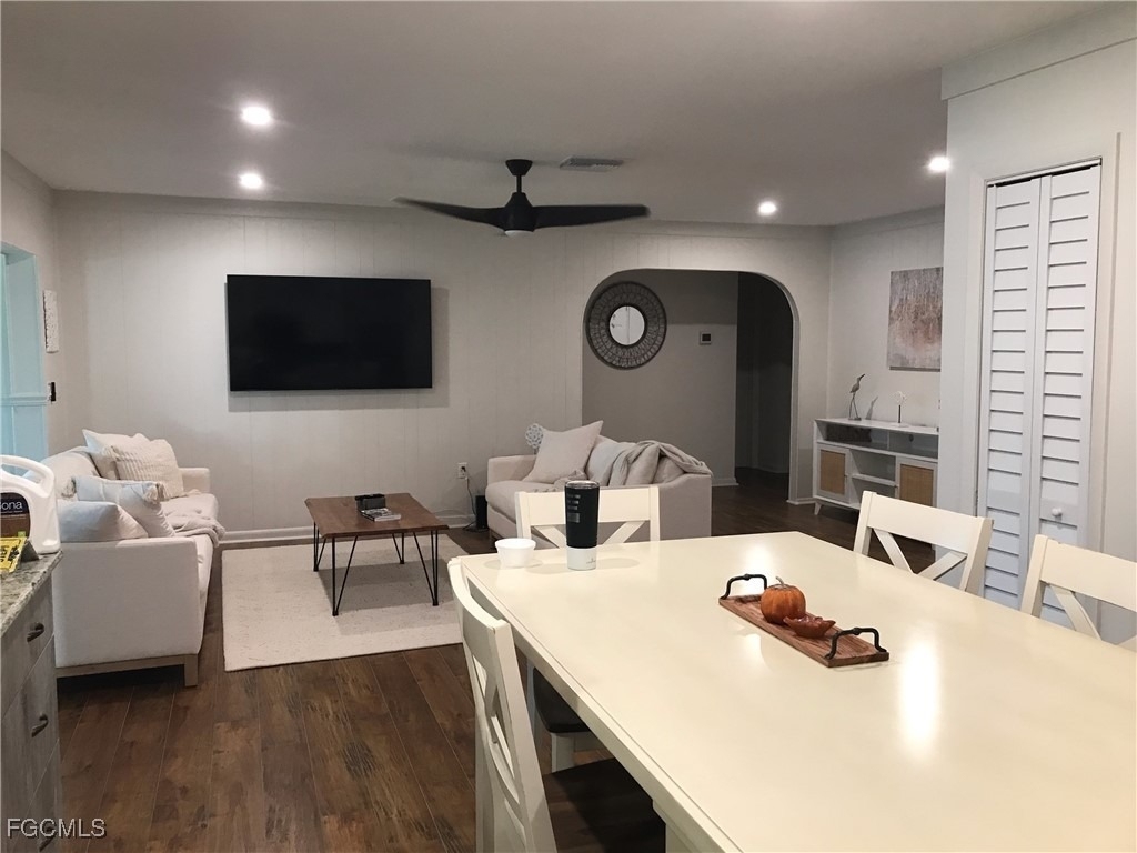 2111 Waylife Court - Photo 3