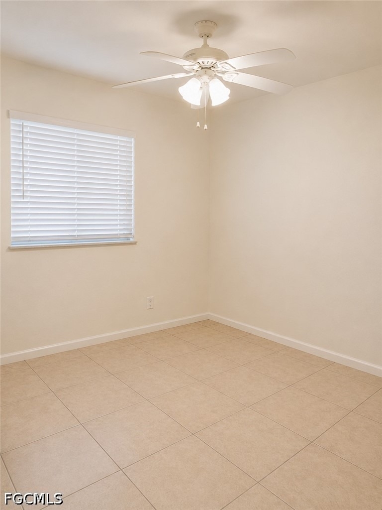 1623 Sw Santa Barbara Place - Photo 9