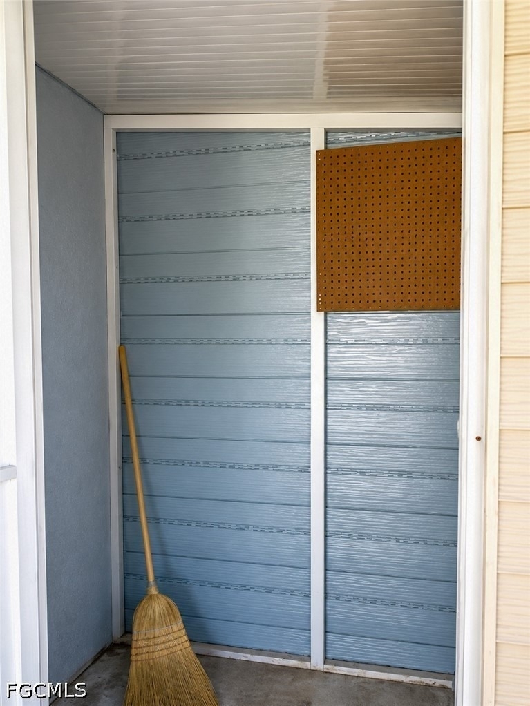 1623 Sw Santa Barbara Place - Photo 7