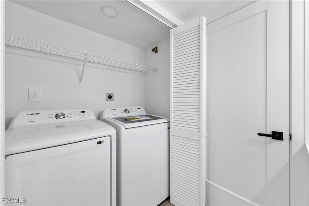 16440 Kelly Cove Drive - Photo 13