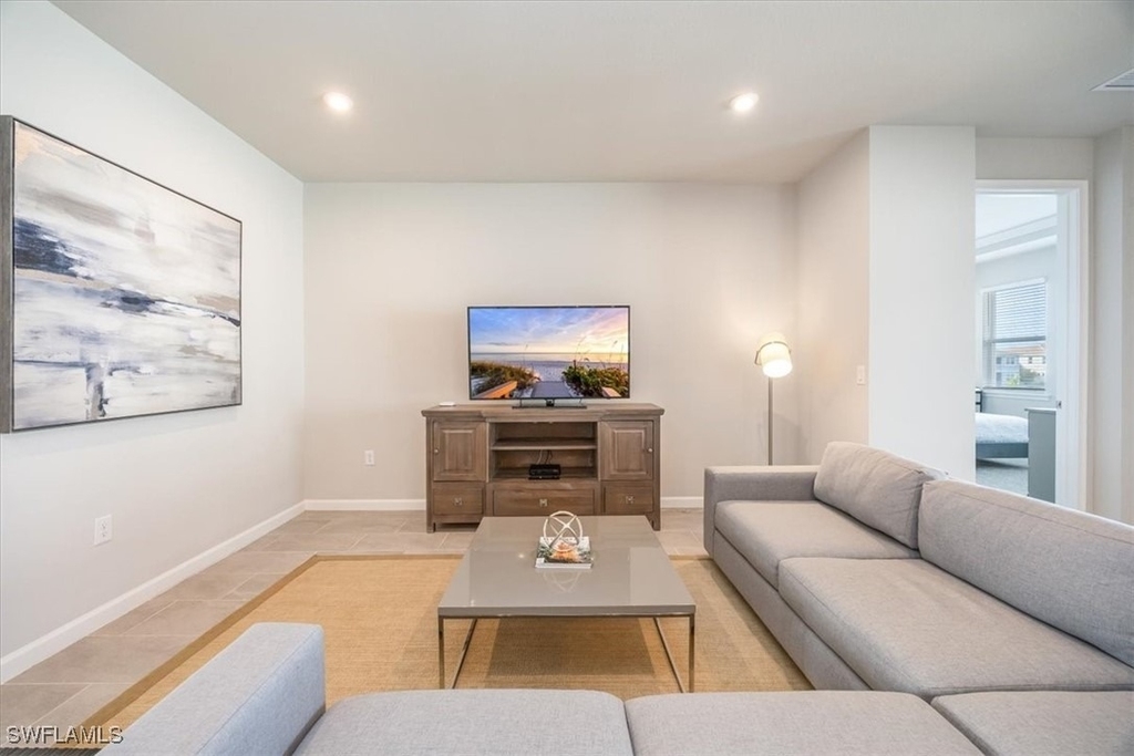 4687 Arboretum Circle - Photo 5