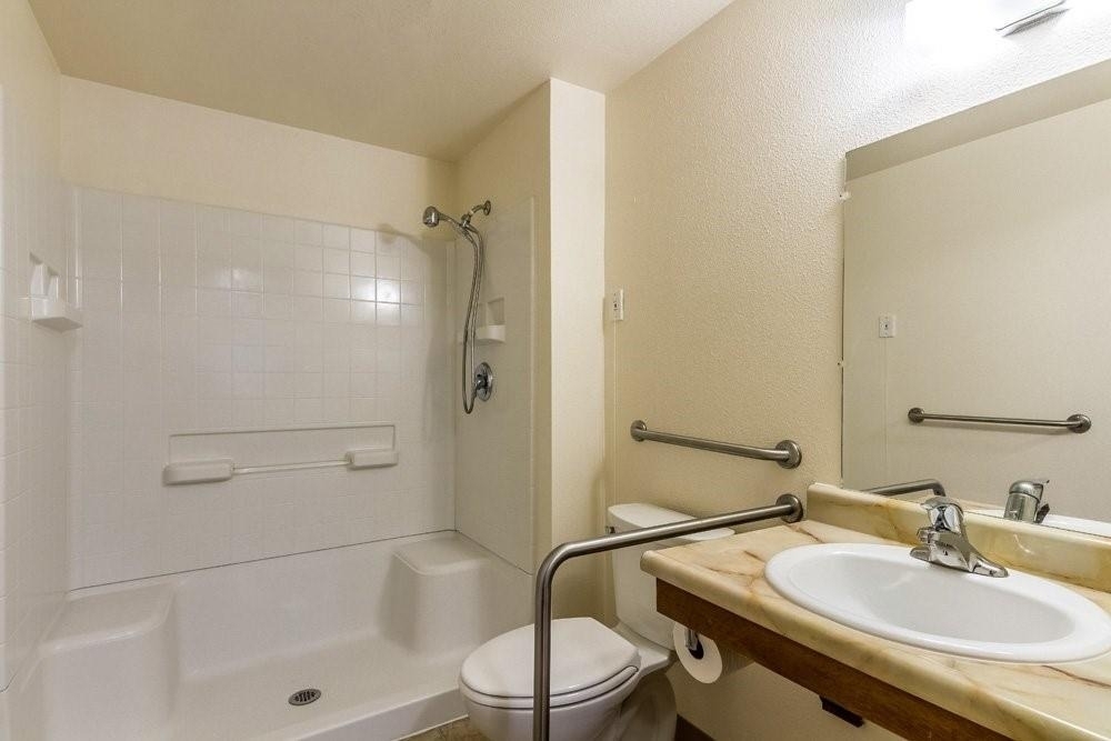 3085 Resort St - Photo 9