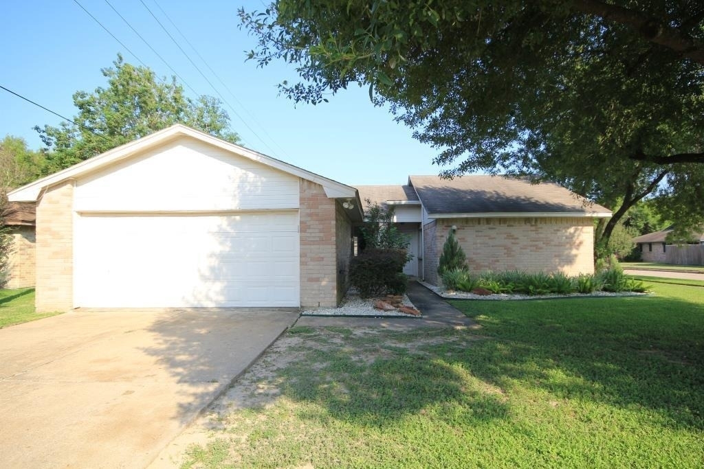 24002 Silversmith Lane - Photo 2