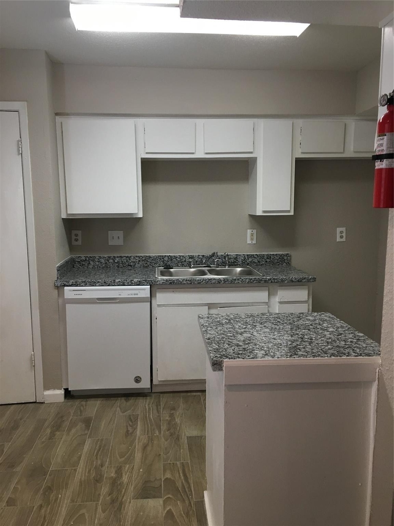 6200 W W Tidwell Road - Photo 1
