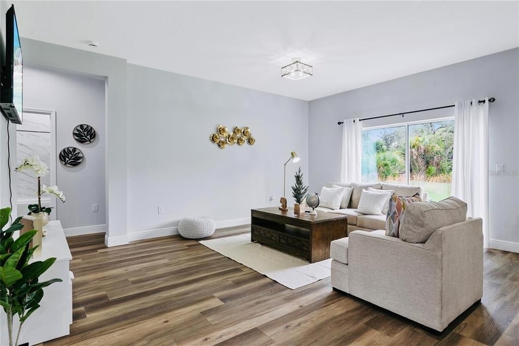 16451 Strauss Avenue - Photo 10