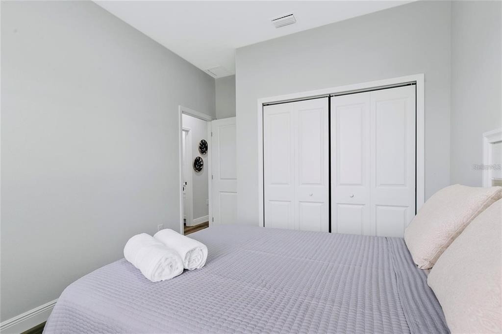 16451 Strauss Avenue - Photo 22