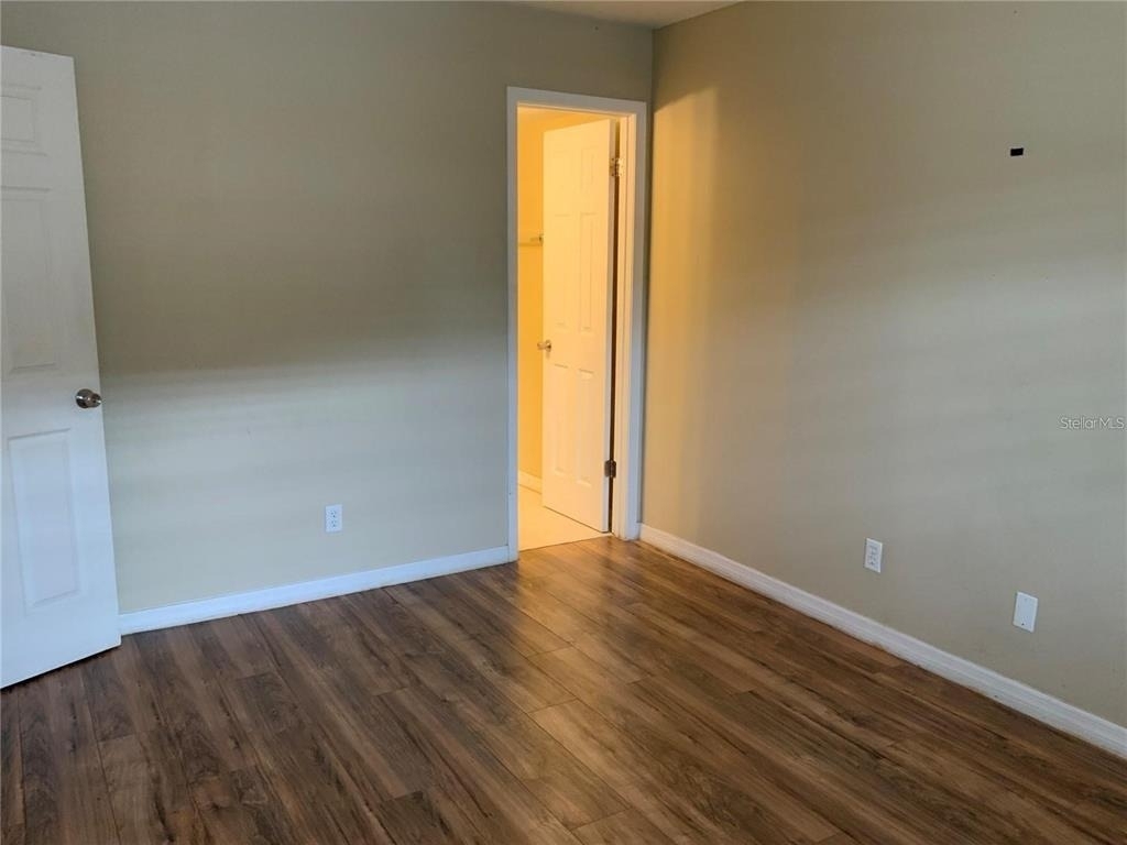 233 Red Maple Place - Photo 1