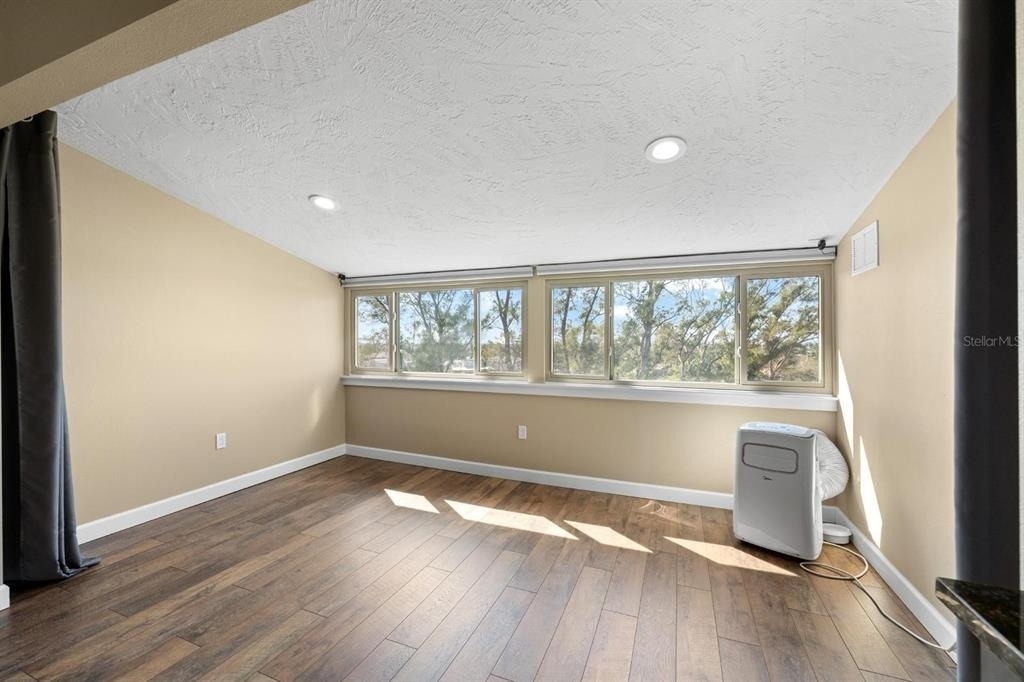 9604 Cortez Road W - Photo 20