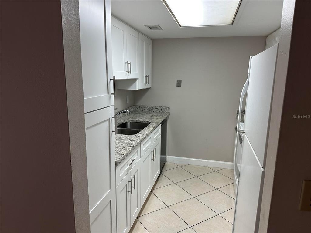 904 Lake Destiny Road - Photo 14