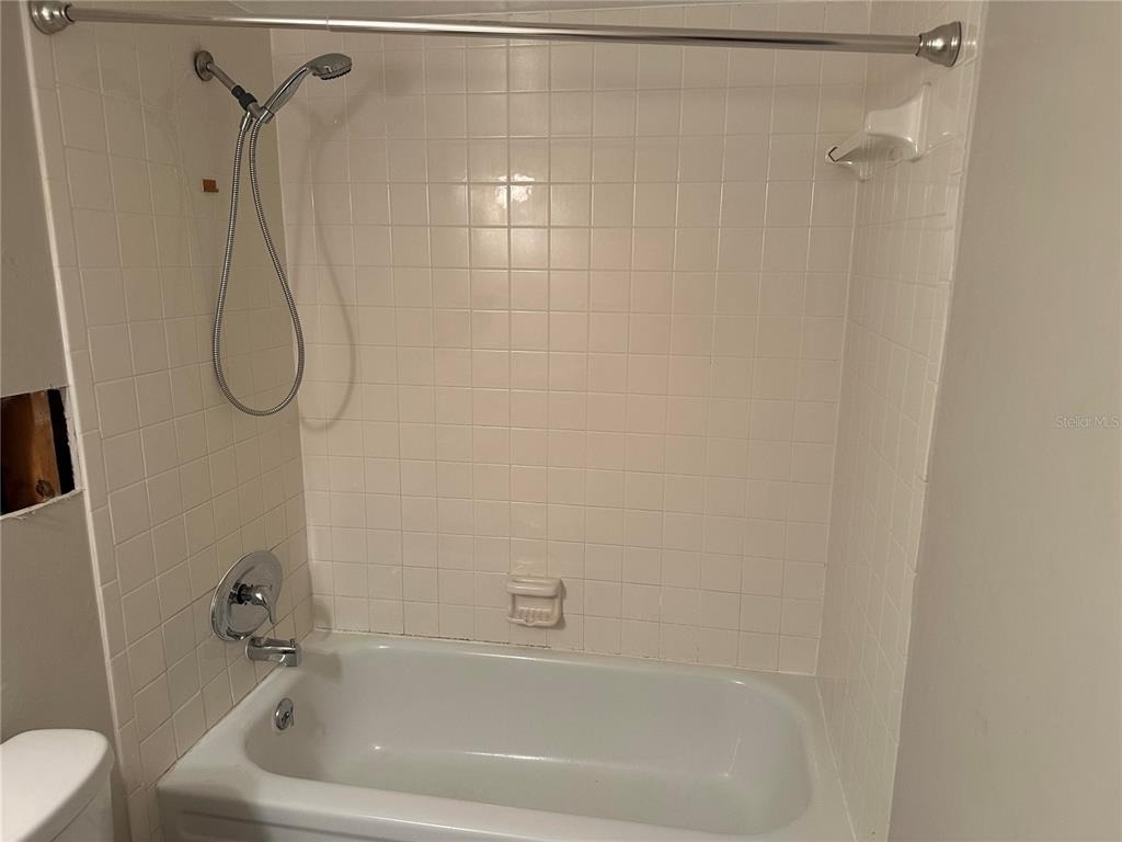 904 Lake Destiny Road - Photo 17