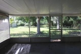 905 Marion Drive - Photo 3