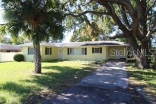905 Marion Drive - Photo 0