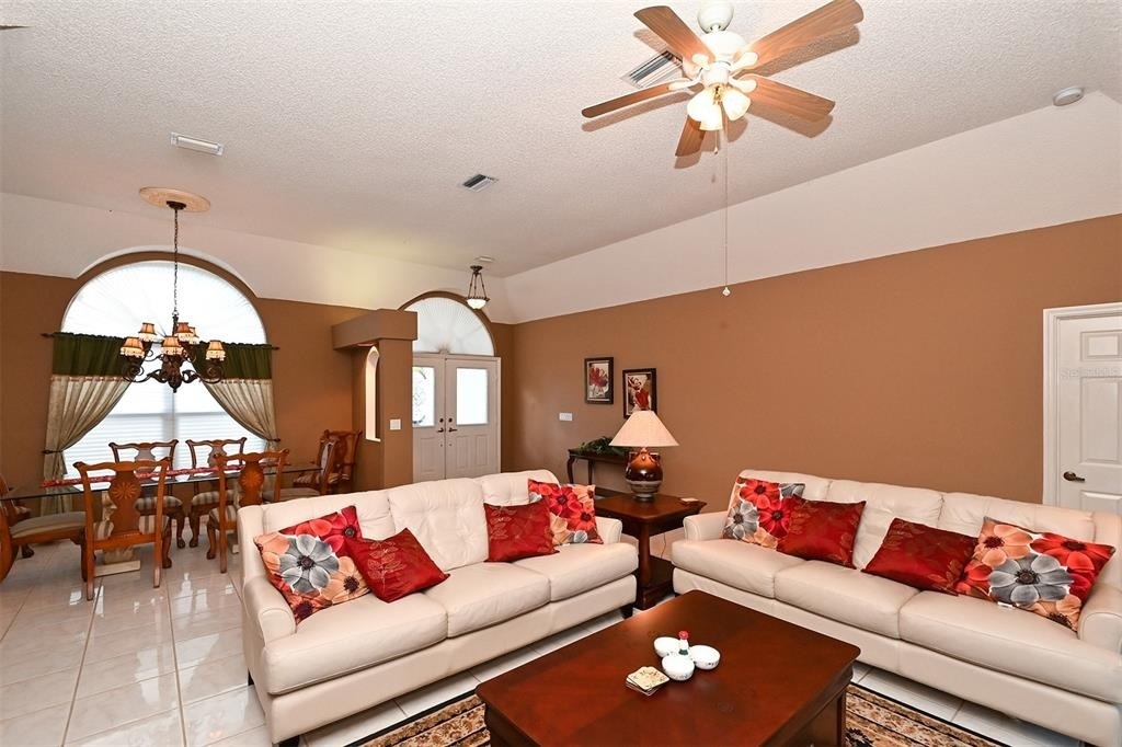 3866 Surrey Court - Photo 12