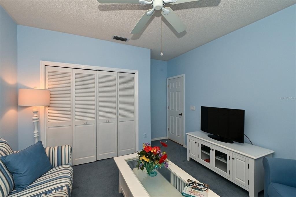 3866 Surrey Court - Photo 37