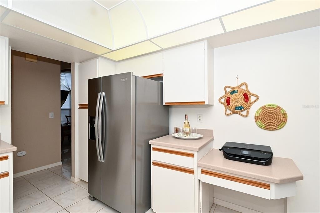 3866 Surrey Court - Photo 23