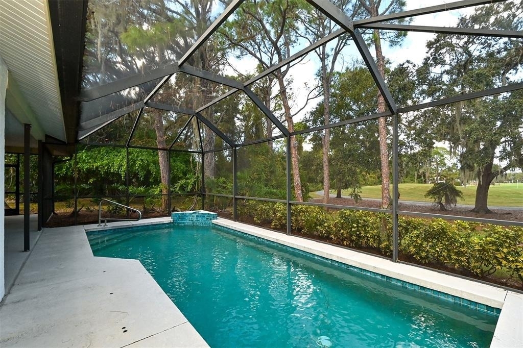 3866 Surrey Court - Photo 44