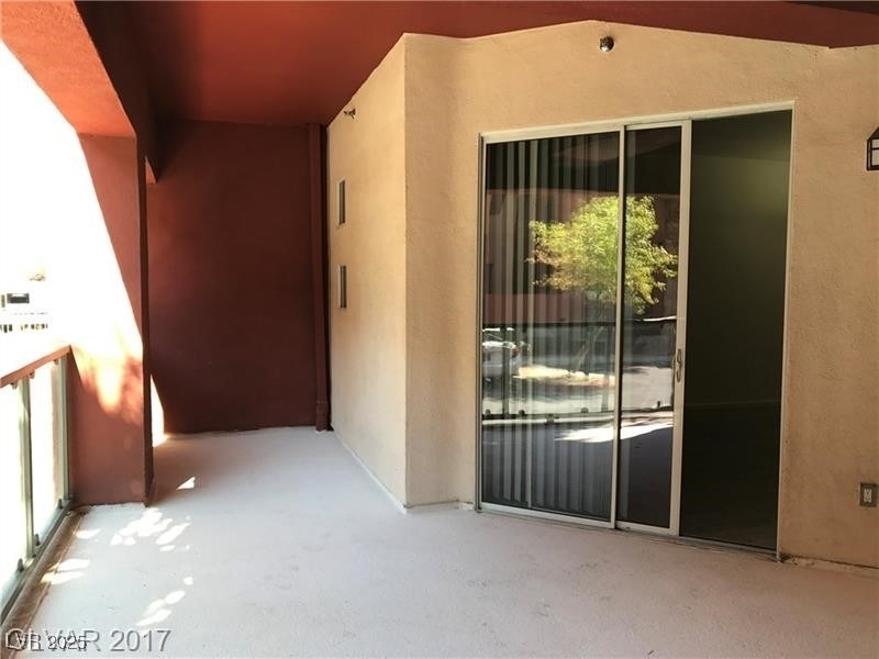 31 Agate Avenue - Photo 2