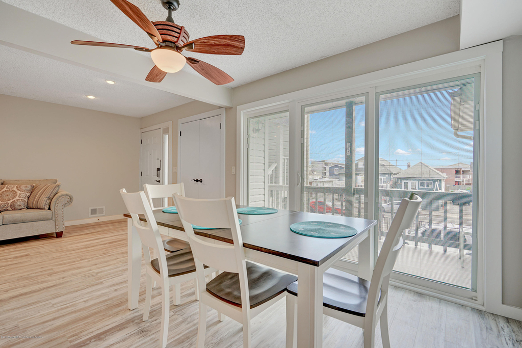 42 Hamilton Avenue - Photo 10