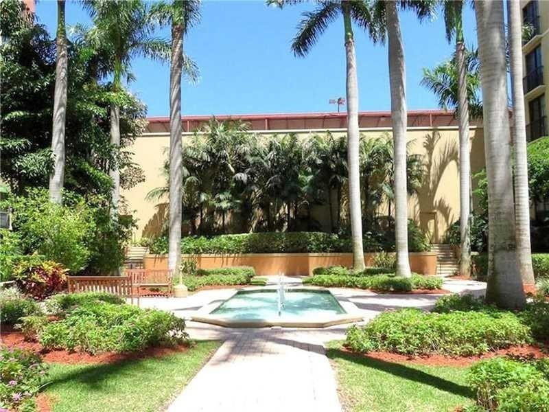 651 Okeechobee Boulevard - Photo 29