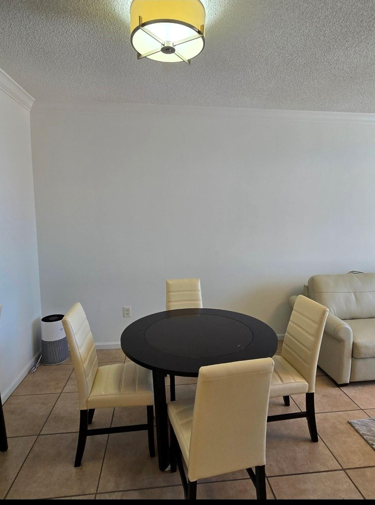 651 Okeechobee Boulevard - Photo 23