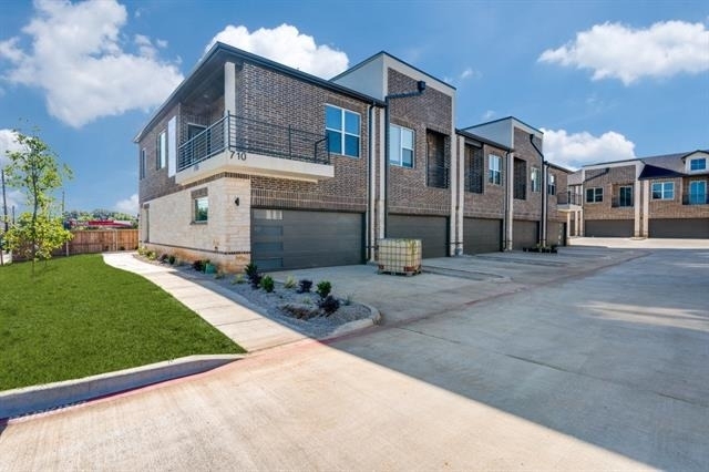 710 Benge Drive - Photo 0