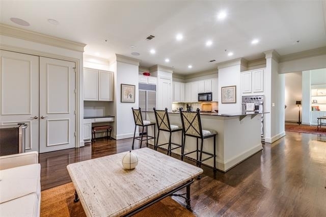 3535 Gillespie Street - Photo 8