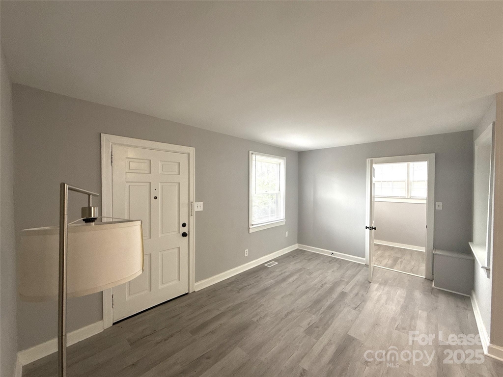1142 Mona Drive - Photo 1