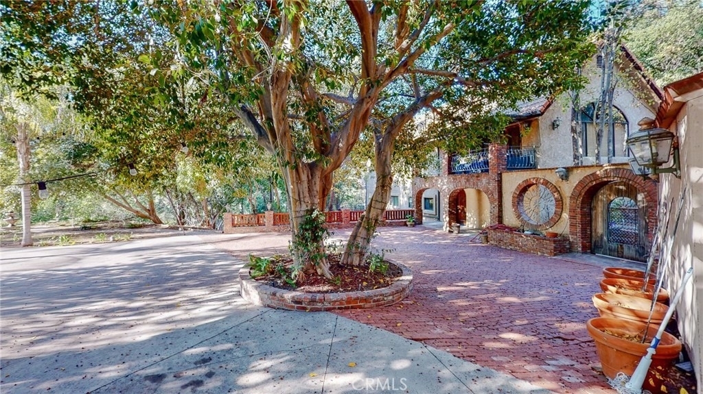 1248 Rocky Road - Photo 4