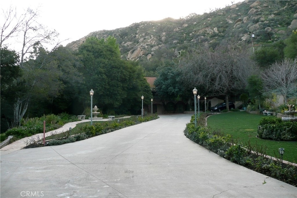 1248 Rocky Road - Photo 47