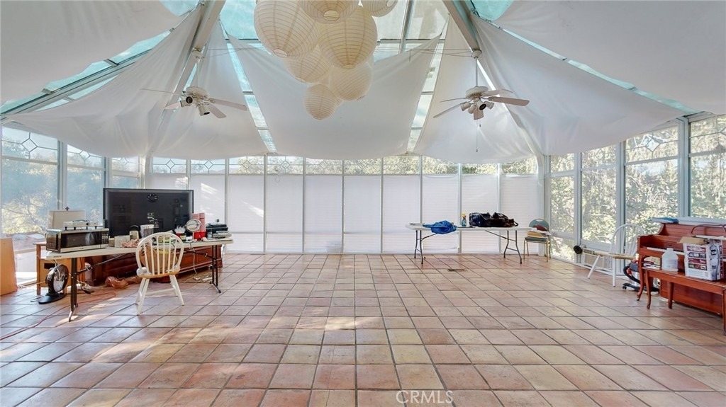 1248 Rocky Road - Photo 32