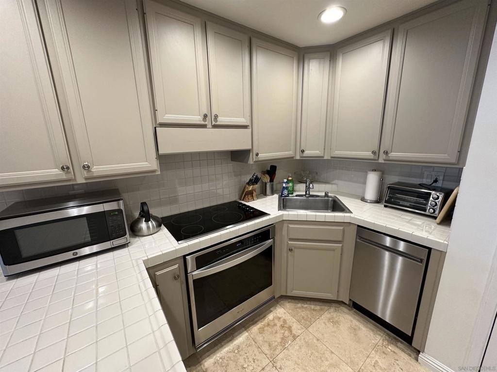 1562 Camino Del Mar - Photo 11