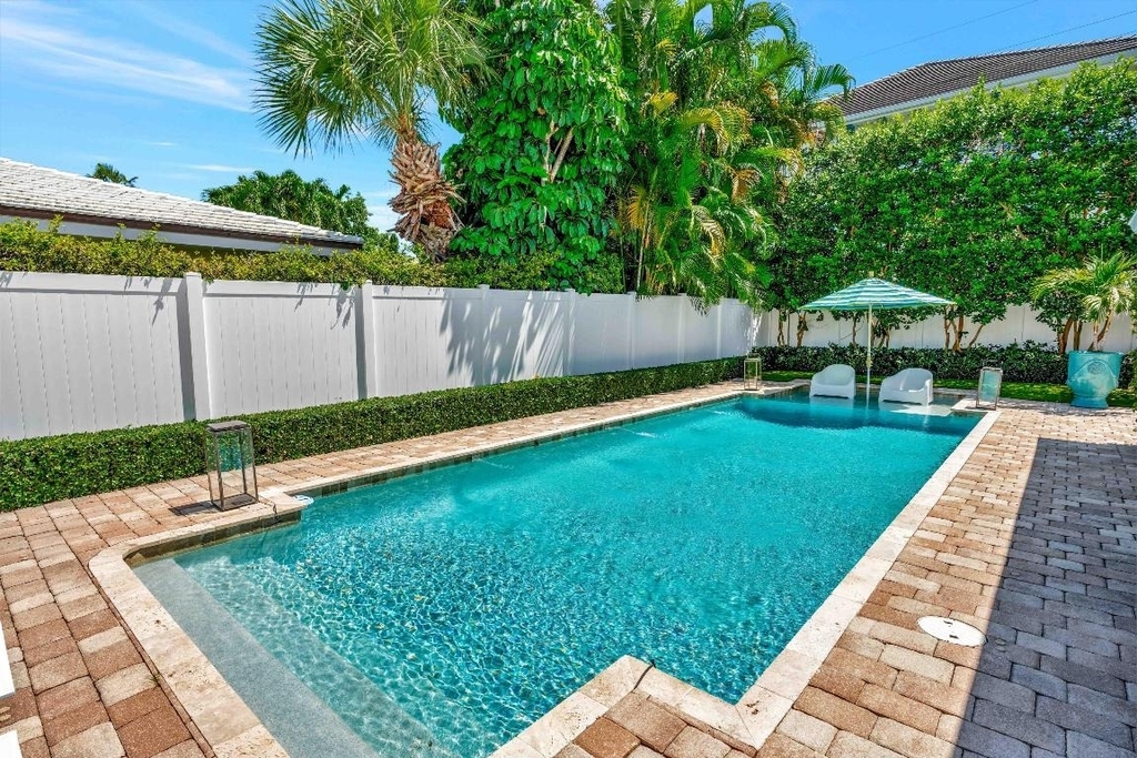 136 Worth Court S - Photo 9