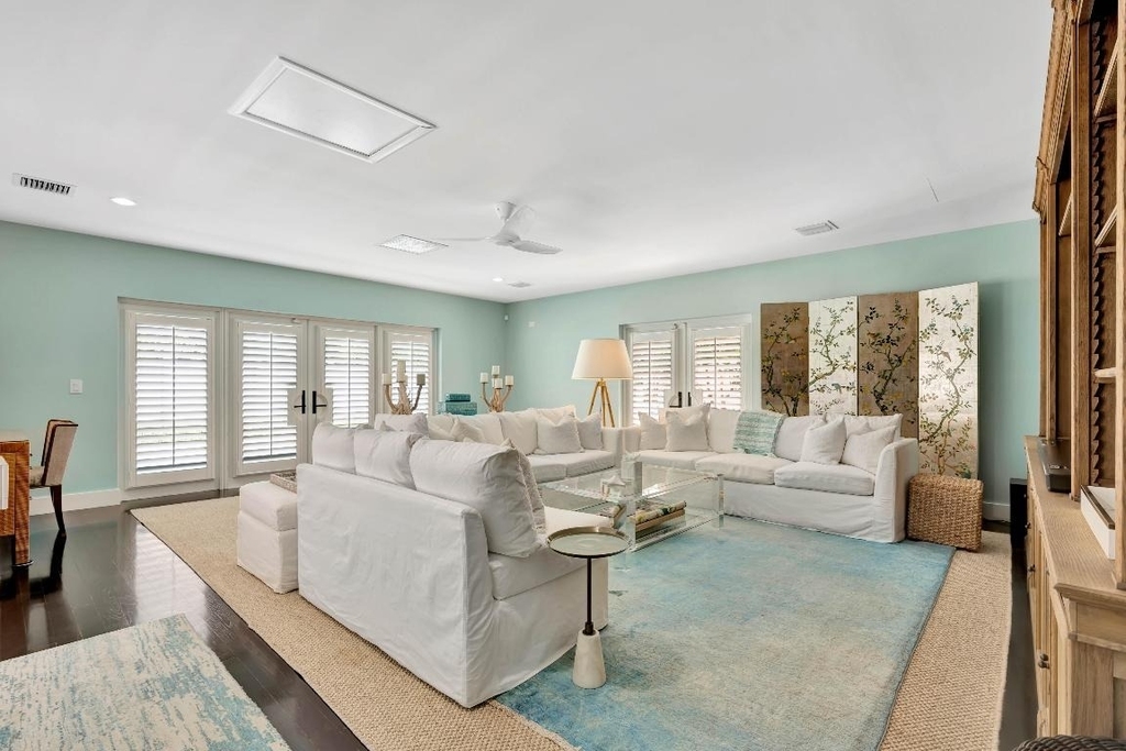136 Worth Court S - Photo 48