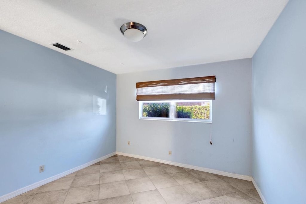 1753 W Terrace Drive - Photo 37