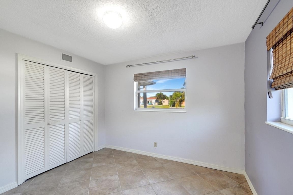 1753 W Terrace Drive - Photo 33
