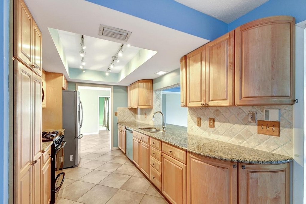 1753 W Terrace Drive - Photo 22