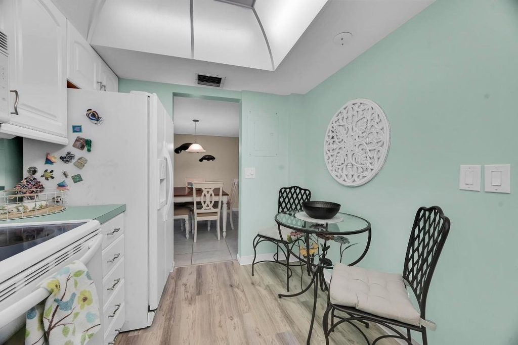 3492 Ne Causeway Boulevard - Photo 3