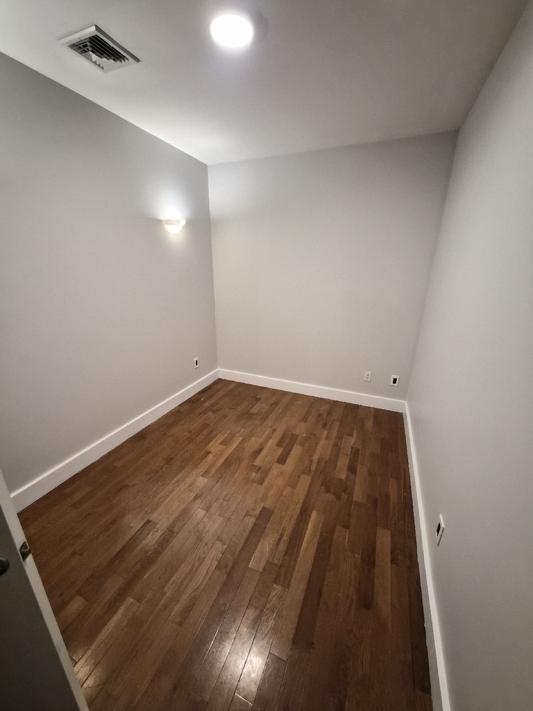 41 Havemeyer Street - Photo 2
