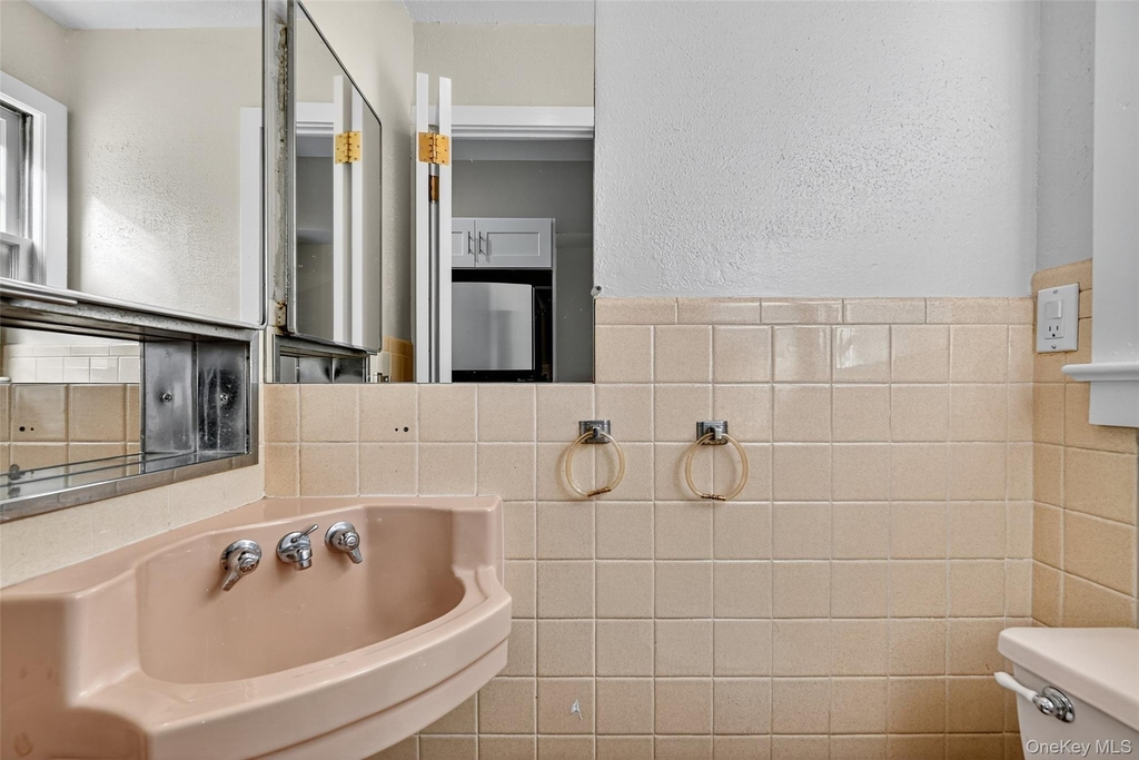 171 West Street - Photo 21
