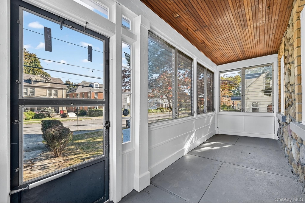 171 West Street - Photo 3