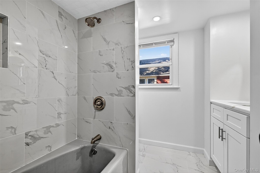 171 West Street - Photo 28