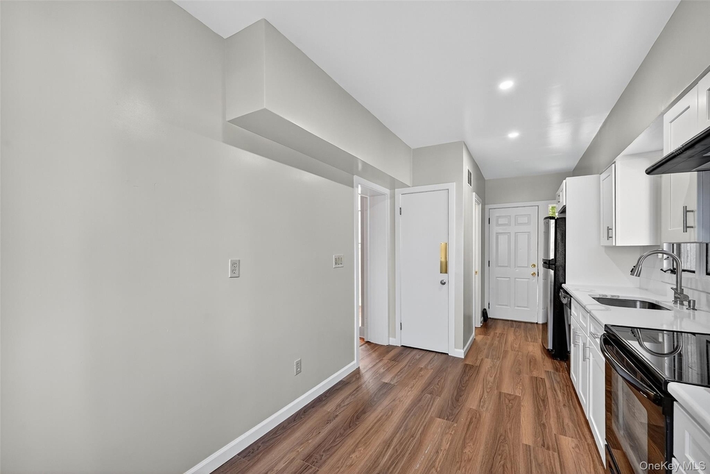 171 West Street - Photo 16