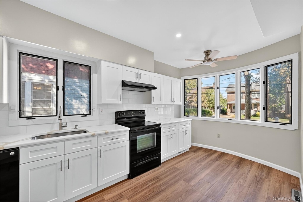 171 West Street - Photo 14