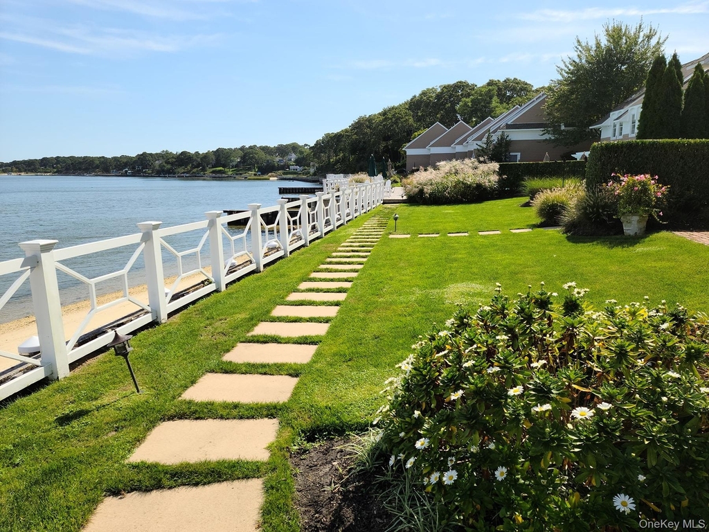 62 Canoe Place Road - Photo 20