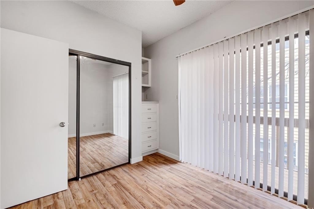 2210 Pearl St - Photo 11