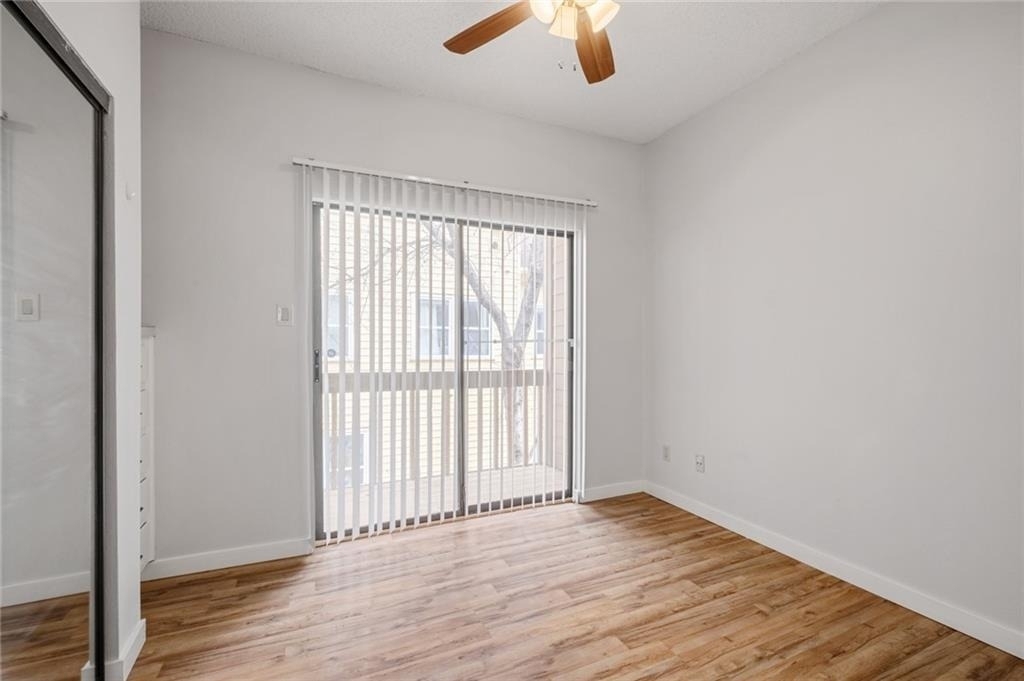 2210 Pearl St - Photo 9