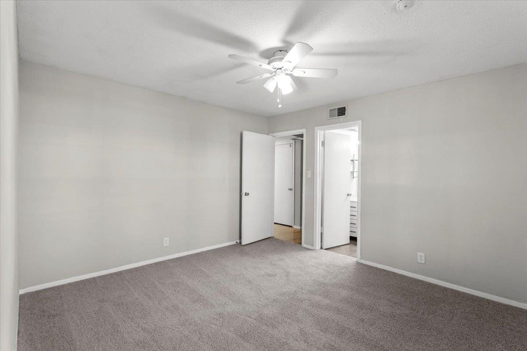 910 Duncan Ln - Photo 16