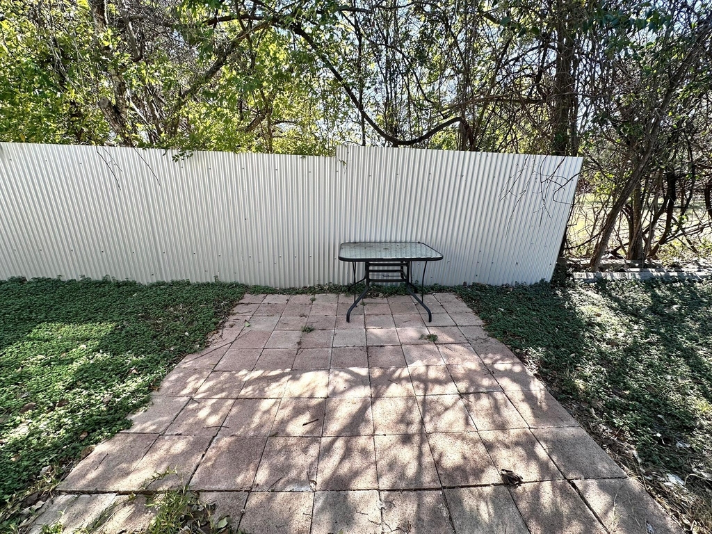 103 Yucca Dr - Photo 7