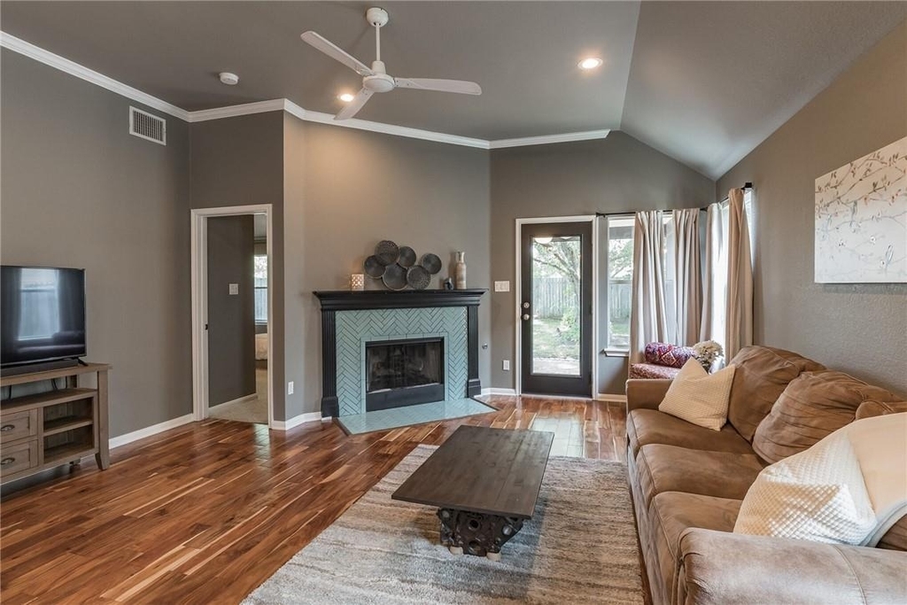 403 Rosedale Blvd - Photo 4